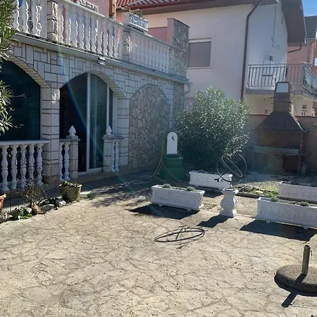 With Parking Space Pirovac, Sibenik - 25316 * 피로바츠