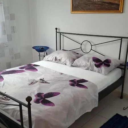 With Parking Space Pirovac, Sibenik - 25316