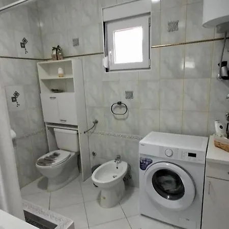 With Parking Space Pirovac, Sibenik - 25316 Apartmán Pirovac