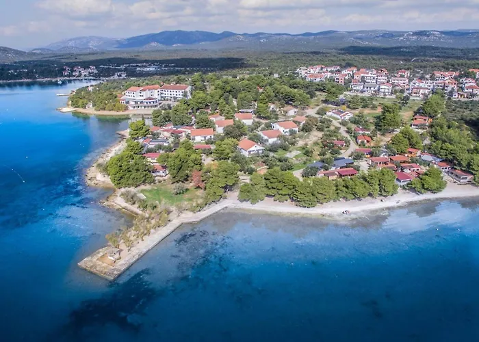 아파트 With Parking Space Pirovac, Sibenik - 25316 피로바츠